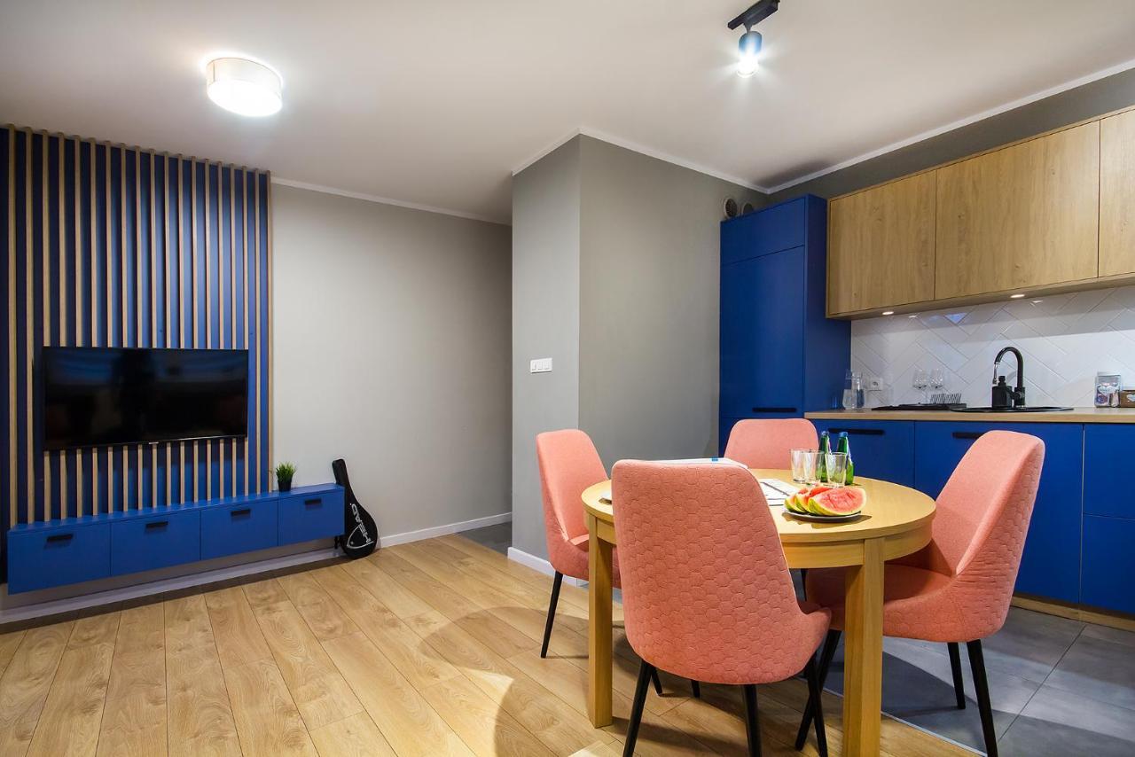 W&K Apartments - Blue Suite - Faktura Vat, Parking 科沙林 外观 照片
